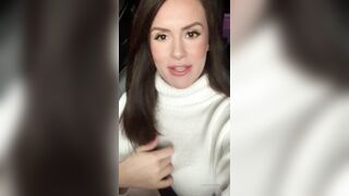 Charlieerose3 (Ex British Cop) OnlyFans Leaks turned into MILF 531