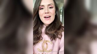 Charlieerose3 (Ex British Cop) OnlyFans Leaks turned into MILF 679