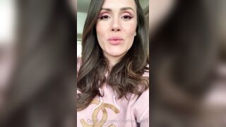 Charlieerose3 (Ex British Cop) OnlyFans Leaks turned into MILF 679