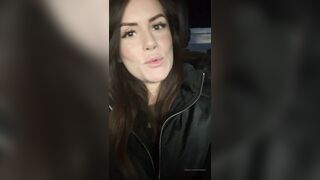 Charlieerose3 (Ex British Cop) OnlyFans Leaks turned into MILF 599