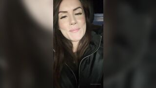 Charlieerose3 (Ex British Cop) OnlyFans Leaks turned into MILF 599