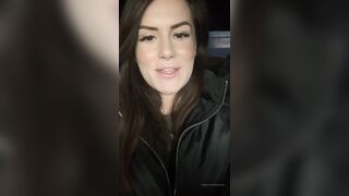 Charlieerose3 (Ex British Cop) OnlyFans Leaks turned into MILF 599