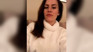 Charlieerose3 (Ex British Cop) OnlyFans Leaks turned into MILF 43