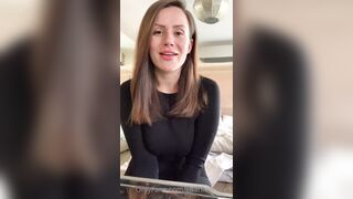 Charlieerose3 (Ex British Cop) OnlyFans Leaks turned into MILF 200