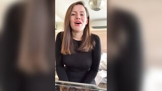 Charlieerose3 (Ex British Cop) OnlyFans Leaks turned into MILF 200