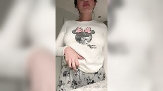 Charlieerose3 (Ex British Cop) OnlyFans Leaks turned into MILF 179