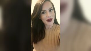 Charlieerose3 (Ex British Cop) OnlyFans Leaks turned into MILF 523