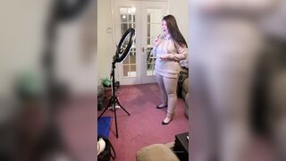 Charlieerose3 (Ex British Cop) OnlyFans Leaks turned into MILF 515