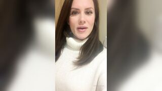 Charlieerose3 (Ex British Cop) OnlyFans Leaks turned into MILF 469