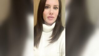 Charlieerose3 (Ex British Cop) OnlyFans Leaks turned into MILF 469