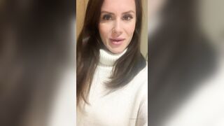 Charlieerose3 (Ex British Cop) OnlyFans Leaks turned into MILF 469