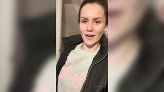 Charlieerose3 (Ex British Cop) OnlyFans Leaks turned into MILF 516