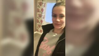 Charlieerose3 (Ex British Cop) OnlyFans Leaks turned into MILF 516