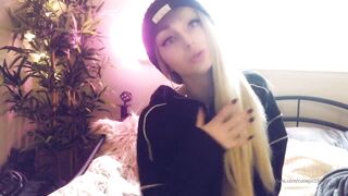 Cutiepii33quinn (Quinn) OnlyFans Leaks Canadian Model + Gamer + Cam Girl 17