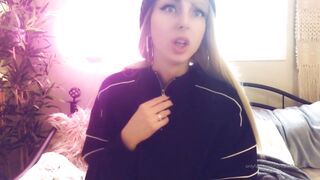 Cutiepii33quinn (Quinn) OnlyFans Leaks Canadian Model + Gamer + Cam Girl 17