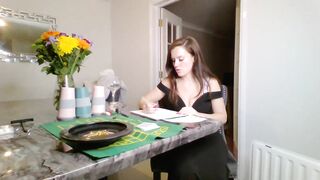 Charlieerose3 (Ex British Cop) OnlyFans Leaks turned into MILF 657