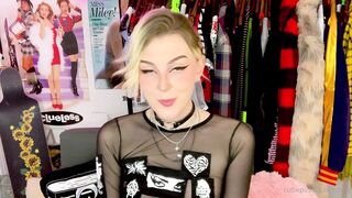 Cutiepii33quinn (Quinn) OnlyFans Leaks Canadian Model + Gamer + Cam Girl 6