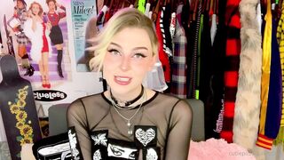 Cutiepii33quinn (Quinn) OnlyFans Leaks Canadian Model + Gamer + Cam Girl 6