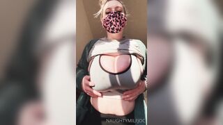 Jocibaker (Jocelyn Baker) OnlyFans Leaks 36DDDs Typical Mom Next Door 349