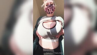 Jocibaker (Jocelyn Baker) OnlyFans Leaks 36DDDs Typical Mom Next Door 349