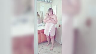 Jocibaker (Jocelyn Baker) OnlyFans Leaks 36DDDs Typical Mom Next Door 377