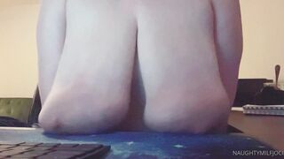 Jocibaker (Jocelyn Baker) OnlyFans Leaks 36DDDs Typical Mom Next Door 267