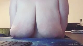 Jocibaker (Jocelyn Baker) OnlyFans Leaks 36DDDs Typical Mom Next Door 267