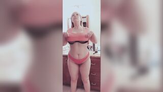 Jocibaker (Jocelyn Baker) OnlyFans Leaks 36DDDs Typical Mom Next Door 112
