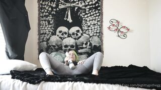 Bigtittygothegg Lee OnlyFans Leaks  Natural Big Boobies & a Jiggly Butt 39