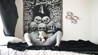 Bigtittygothegg Lee OnlyFans Leaks  Natural Big Boobies & a Jiggly Butt 39