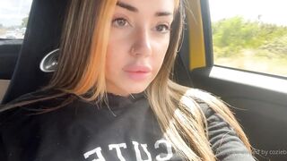 Coziebae (Comfiecozie aka Riya Lyn) OnlyFans Leaks Total Natural Hottie with juicy ass 300