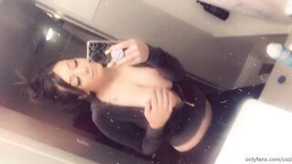 Coziebae (Comfiecozie aka Riya Lyn) OnlyFans Leaks Total Natural Hottie with juicy ass 353