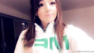 Coziebae (Comfiecozie aka Riya Lyn) OnlyFans Leaks Total Natural Hottie with juicy ass 370