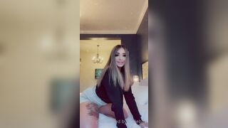 Coziebae (Comfiecozie aka Riya Lyn) OnlyFans Leaks Total Natural Hottie with juicy ass 288