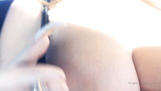 Coziebae (Comfiecozie aka Riya Lyn) OnlyFans Leaks Total Natural Hottie with juicy ass 131