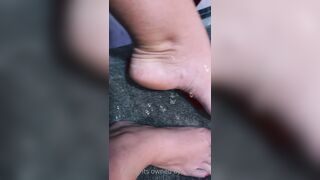 Coziebae (Comfiecozie aka Riya Lyn) OnlyFans Leaks Total Natural Hottie with juicy ass 87