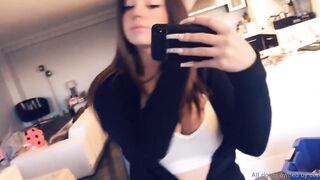 Coziebae (Comfiecozie aka Riya Lyn) OnlyFans Leaks Total Natural Hottie with juicy ass 74