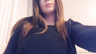 Coziebae (Comfiecozie aka Riya Lyn) OnlyFans Leaks Total Natural Hottie with juicy ass 382