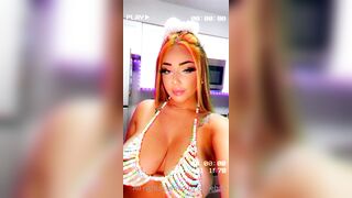 Coziebae (Comfiecozie aka Riya Lyn) OnlyFans Leaks Total Natural Hottie with juicy ass 229