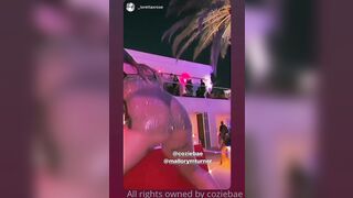 Coziebae (Comfiecozie aka Riya Lyn) OnlyFans Leaks Total Natural Hottie with juicy ass 187