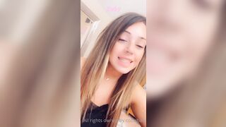 Coziebae (Comfiecozie aka Riya Lyn) OnlyFans Leaks Total Natural Hottie with juicy ass 156