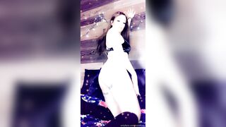 Coziebae (Comfiecozie aka Riya Lyn) OnlyFans Leaks Total Natural Hottie with juicy ass 106