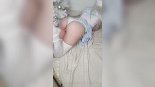 Milkimind OnlyFans Leaks 19 yo Nerdy Slut is always horny 8