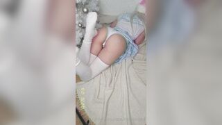 Milkimind OnlyFans Leaks 19 yo Nerdy Slut is always horny 8