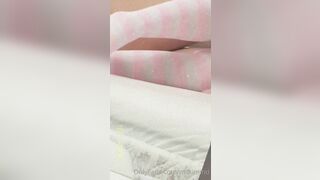 Milkimind OnlyFans Leaks 19 yo Nerdy Slut is always horny 19