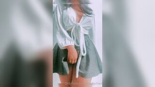 Mollychan (Molly Chan) OnlyFans Nerdy Asian Chinese wants support 88