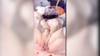 Mollychan (Molly Chan) OnlyFans Nerdy Asian Chinese wants support 44