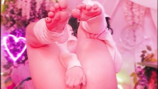 Mollychan (Molly Chan) OnlyFans Nerdy Asian Chinese wants support 108