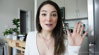 Sandyinlace (Sandy InLace) OnlyFans Leaks Quirky and Unconventionally Top OF Creator 1