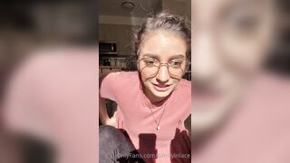 Sandyinlace (Sandy InLace) OnlyFans Leaks Quirky and Unconventionally Top OF Creator 2